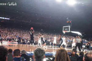 可以吹一辈子的学生时代！在全美直播的NCAA决赛投入绝杀！